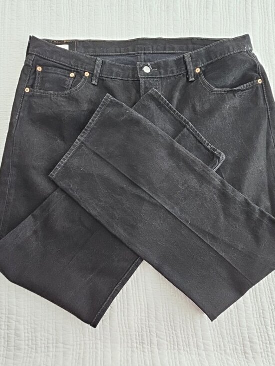 Levi's 501 Jeans Men's 44x32 Black Button Fly Straight Leg Classic Fit - Picture 3 of 16